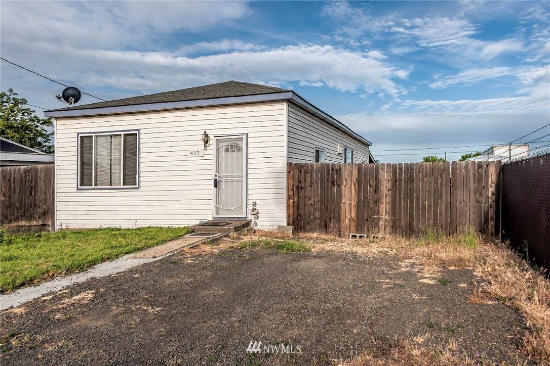 417 Cedar Street - Photo 1