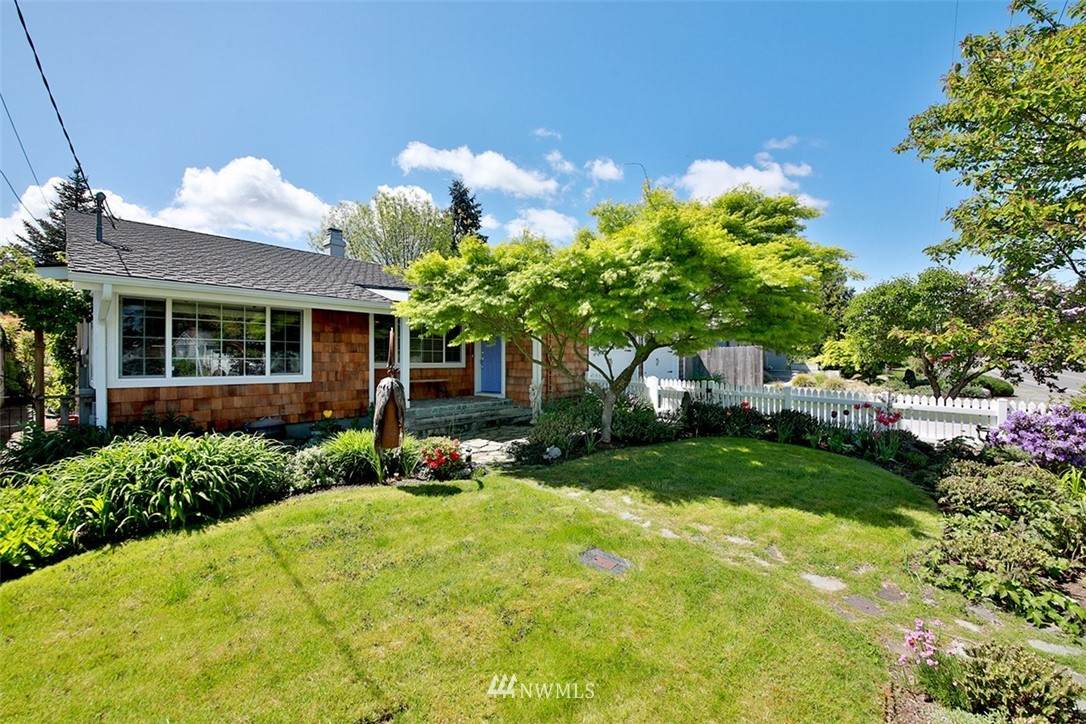 533 2nd Street - Photo 1