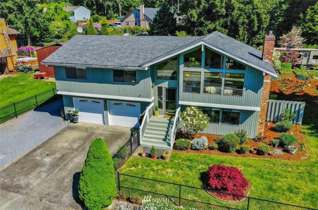 5722 328th Street - Photo 1