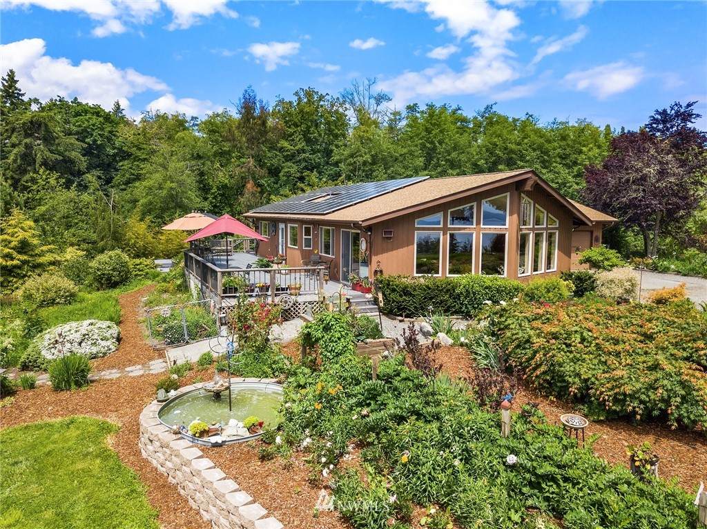 16605 87th Avenue - Photo 1