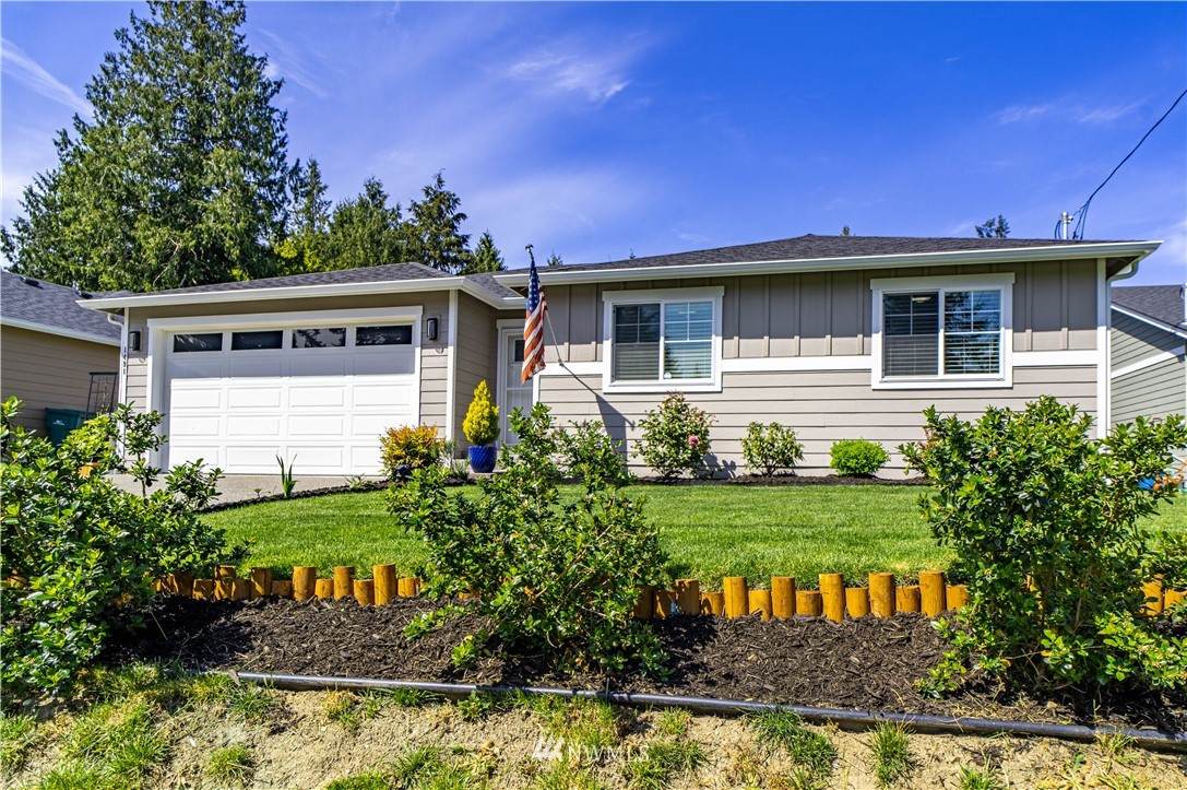 1491 Shuksan Drive - Photo 1