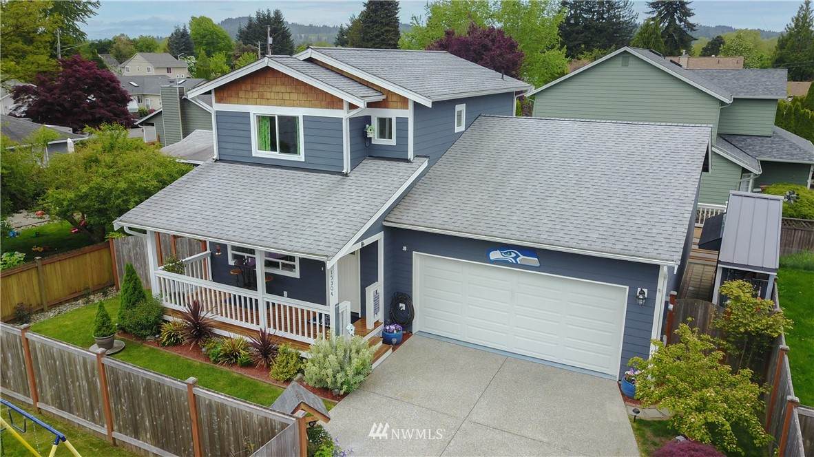 15304 176th Drive - Photo 1