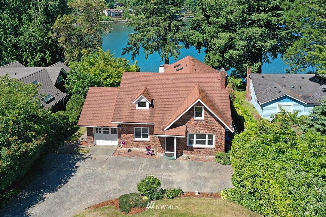 2145 Phinney Bay Drive - Photo 1
