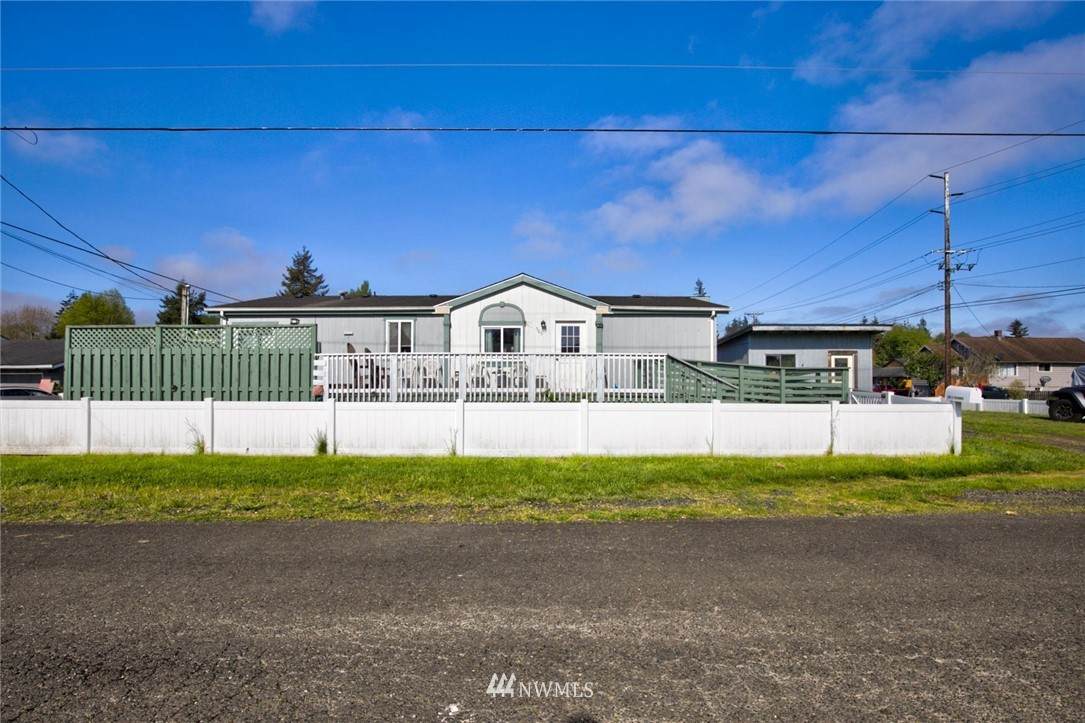 503 Exchange Street - Photo 1