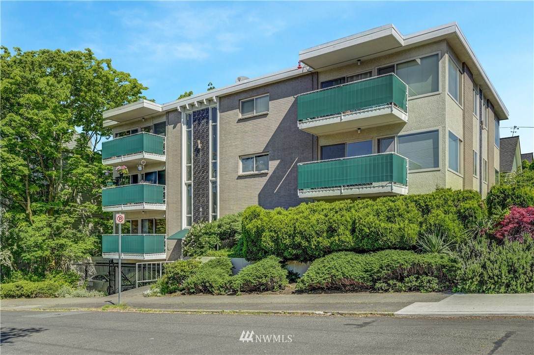 1110 Harrison - Photo 1
