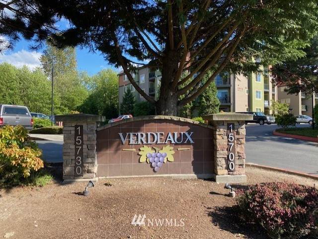 15700 116th Ave - Photo 1