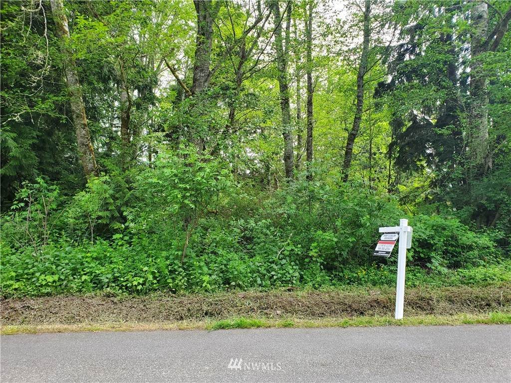 8 Highland Drive - Photo 1