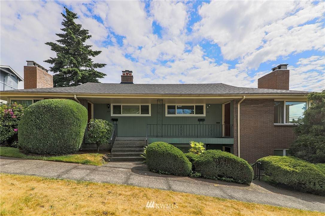 301 43rd Street - Photo 1