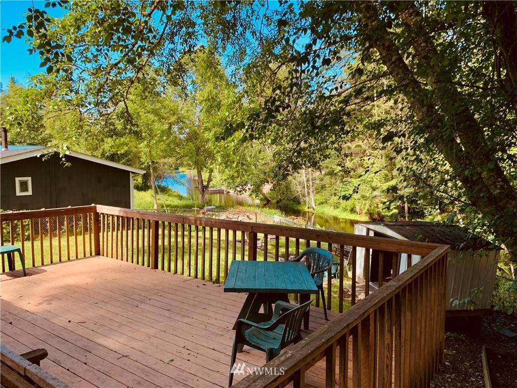 1603 Lake Drive - Photo 1