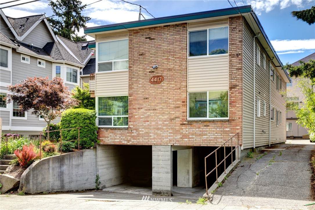 4417 Bagley Avenue - Photo 1