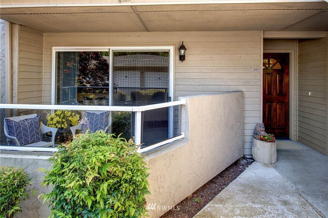 12037 100th Avenue - Photo 1