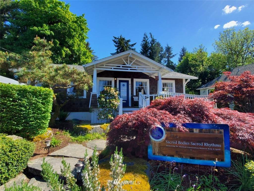 413 Bates Street - Photo 1