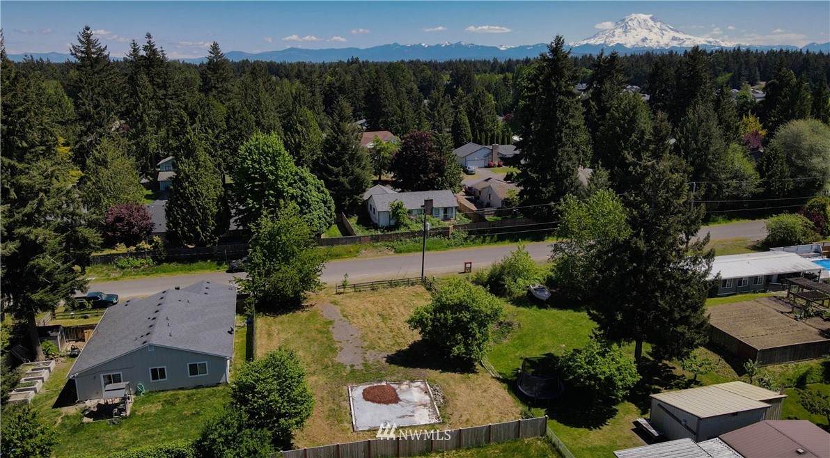 15814 86th Avenue - Photo 1