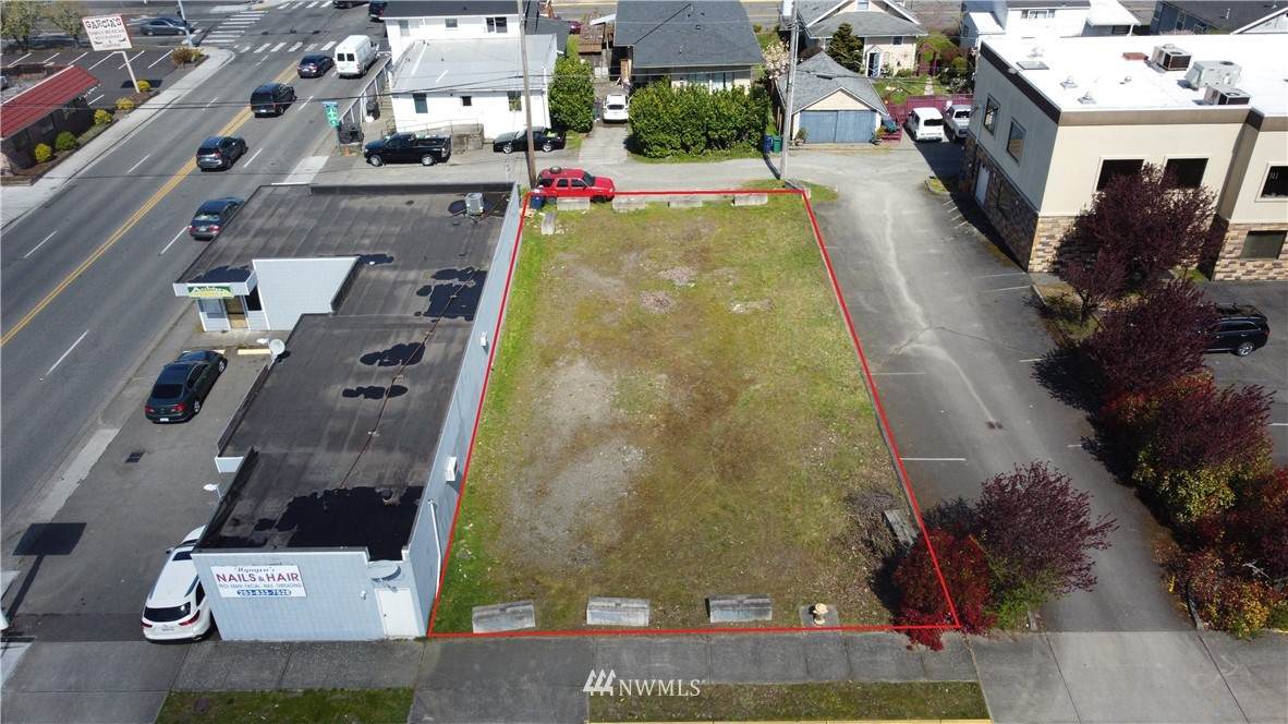 3073 3rd Street - Photo 1