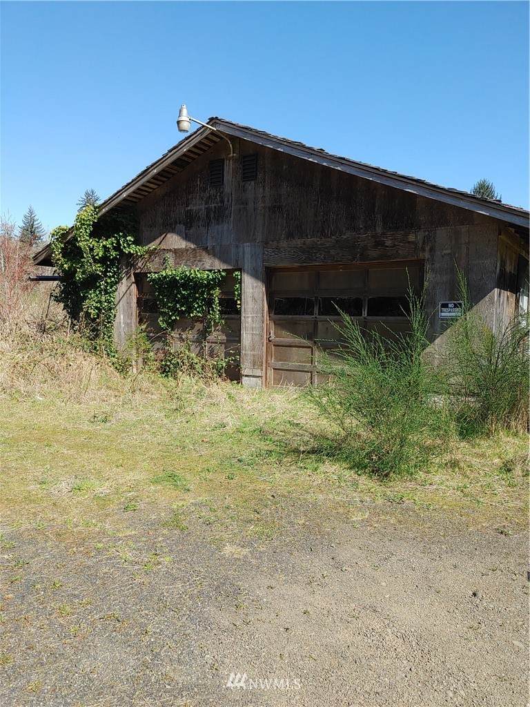 3402 Wishkah Road - Photo 1