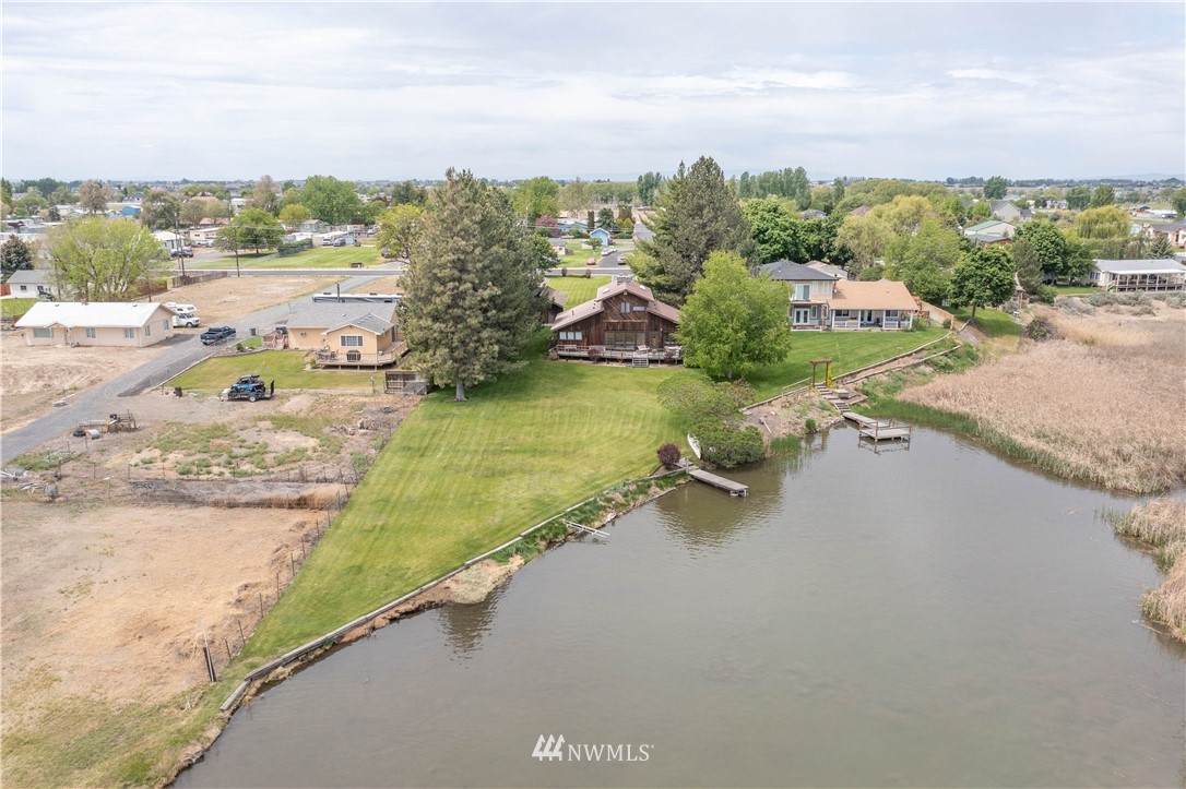 3343 Valley Road - Photo 1