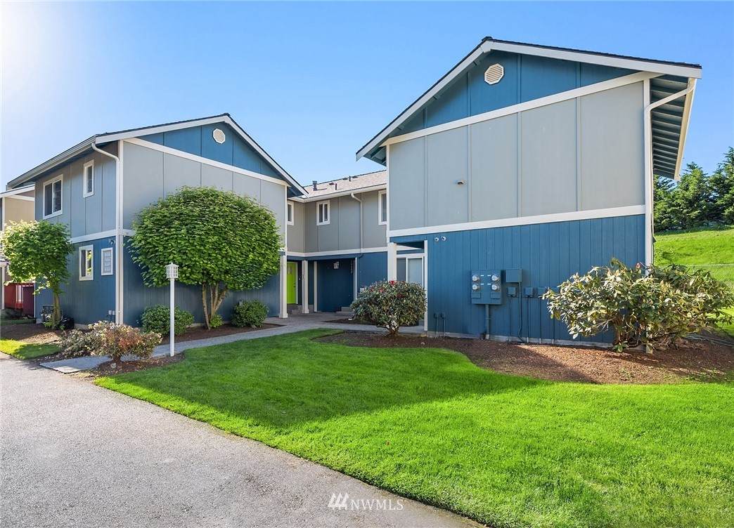 16664 167th Street - Photo 1