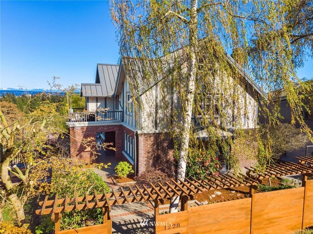 1228 23rd Avenue - Photo 1