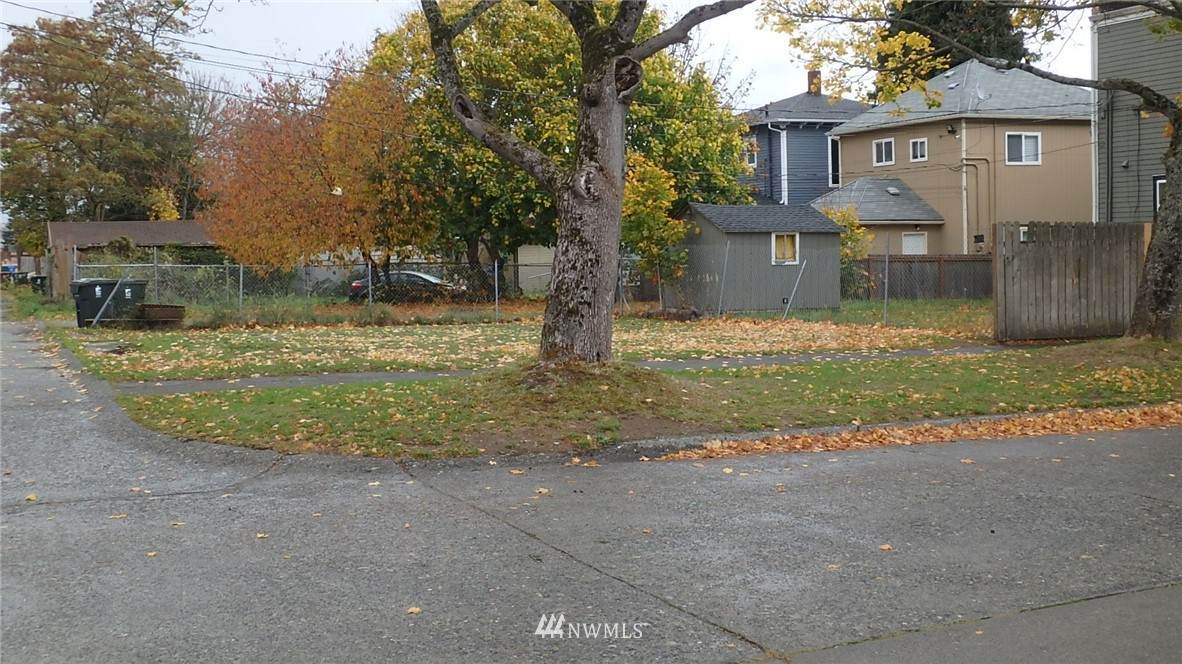 1009 14th Street - Photo 1
