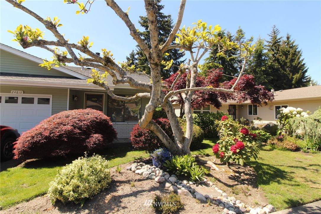24819 10th Avenue - Photo 1