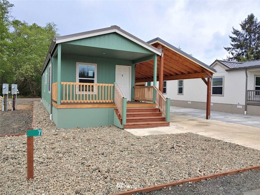 2010 Broadway Avenue - Photo 1