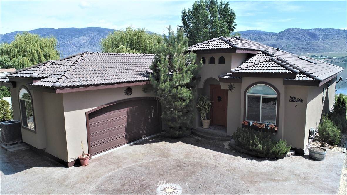 7 Beachside Lane - Photo 1