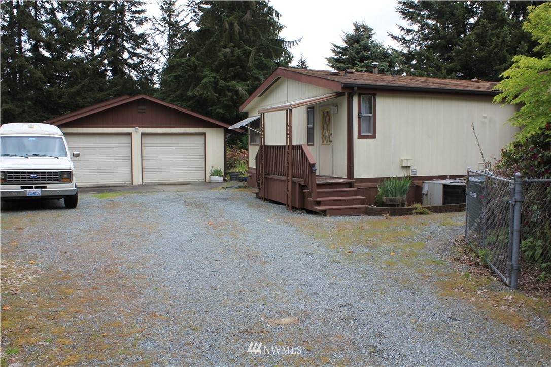 21205 128th Street Ct - Photo 1