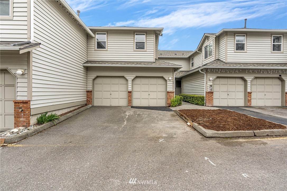 730 112th Street - Photo 1