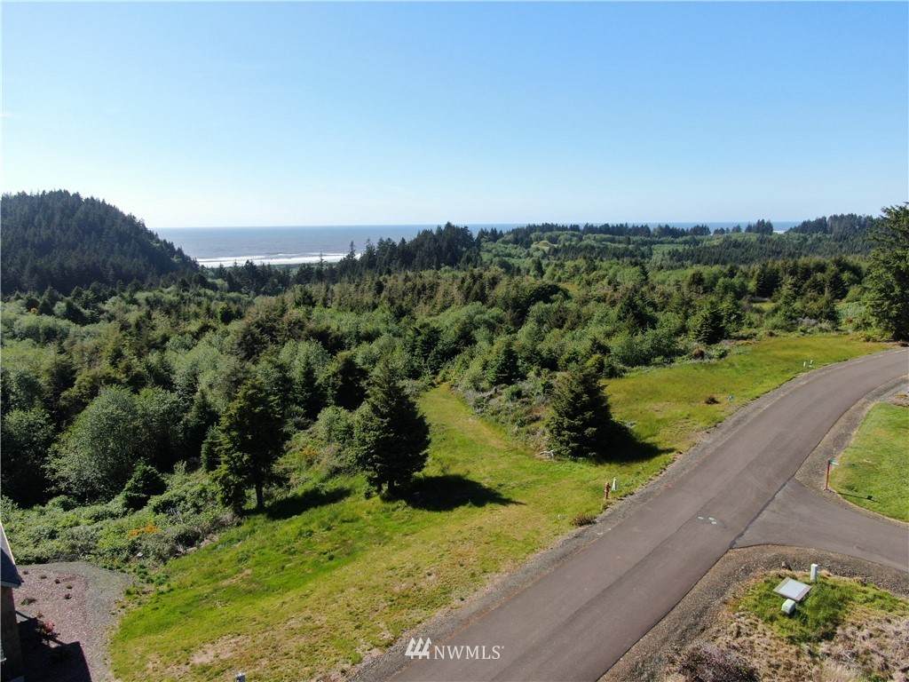 3007 Lighthouse Kprs Road - Photo 1