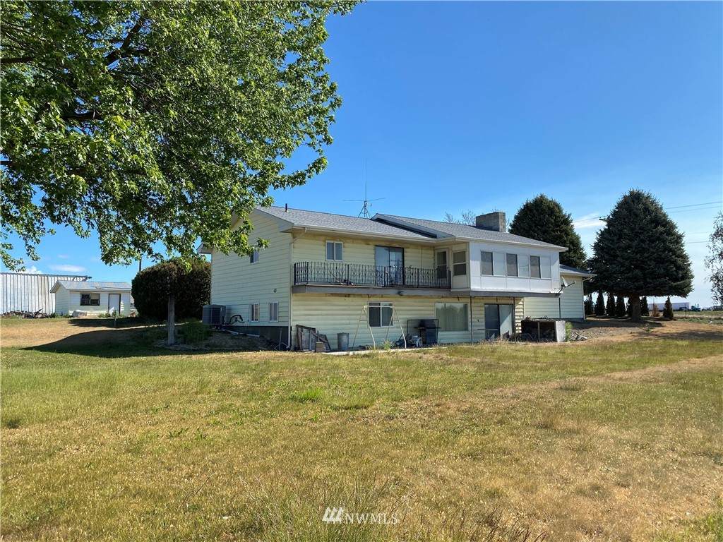 11316 Road F - Photo 1