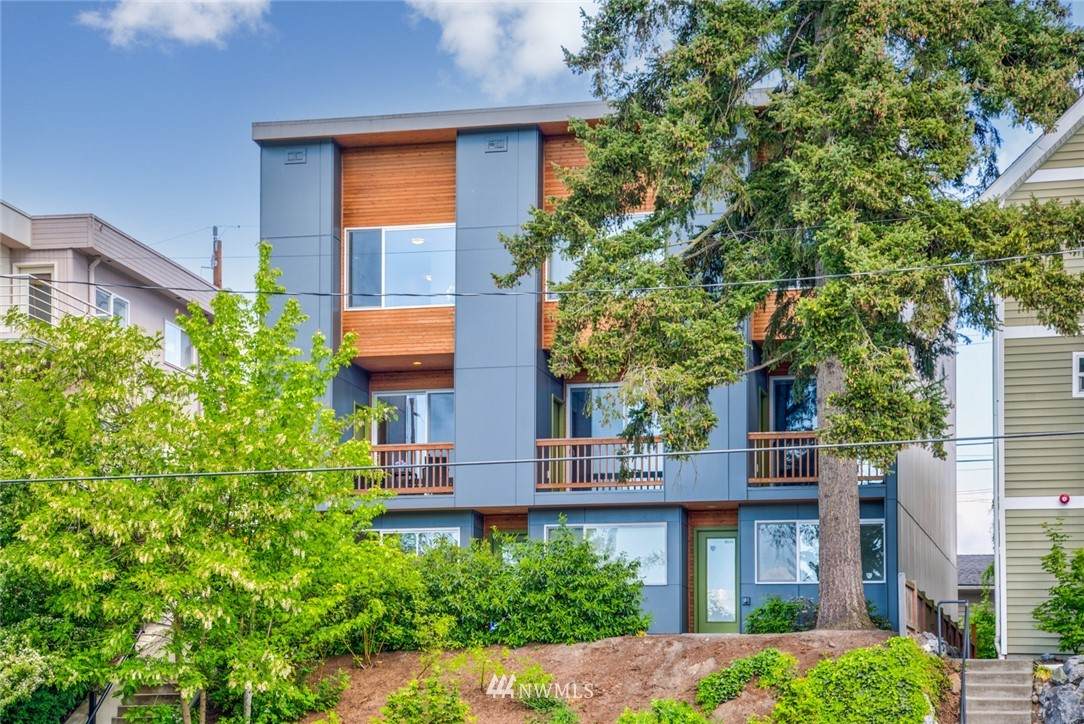 5620 Roosevelt Way - Photo 1