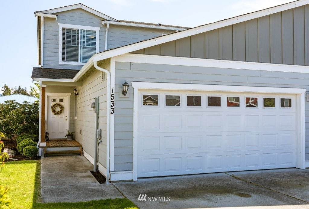 1533 5th Avenue - Photo 1
