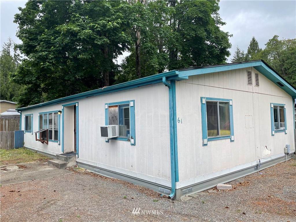 3805 College Street - Photo 1