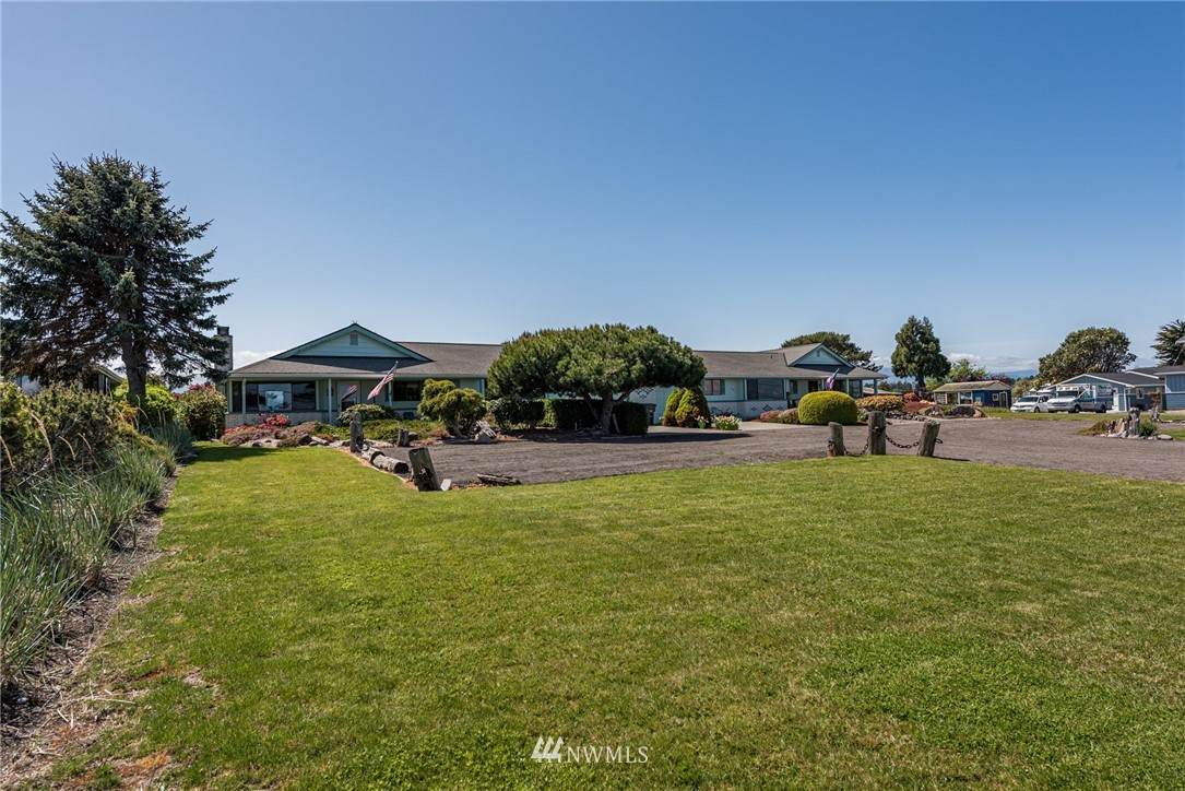 302 Marine Drive - Photo 1
