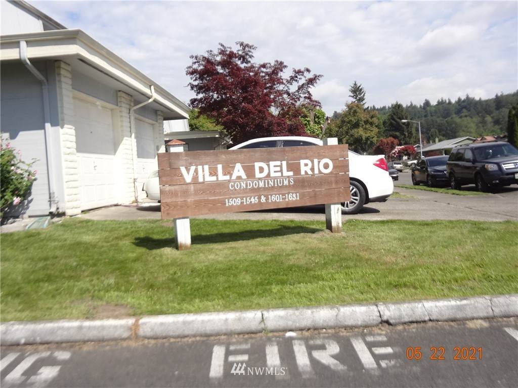 1623 22nd Street - Photo 1