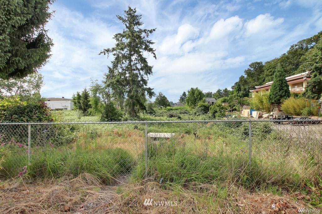 3615 Graham Street - Photo 1