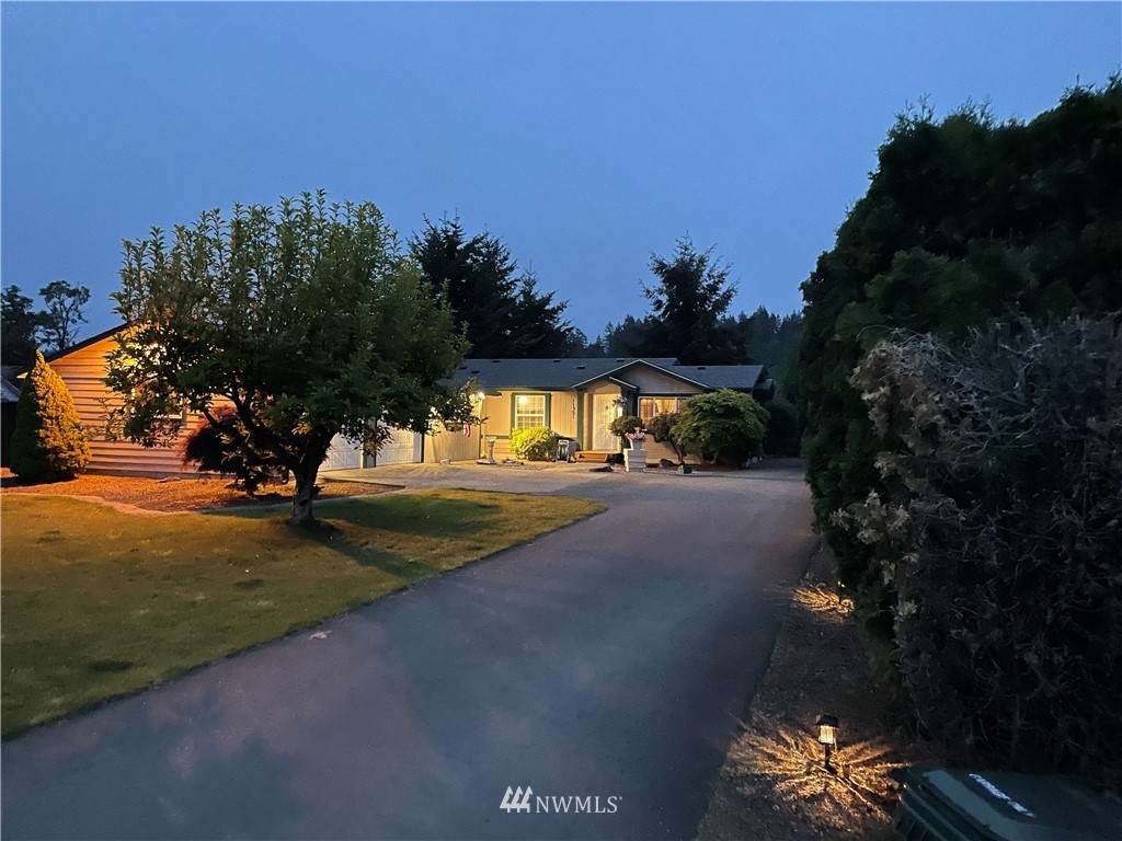 11321 Angeline Road - Photo 1