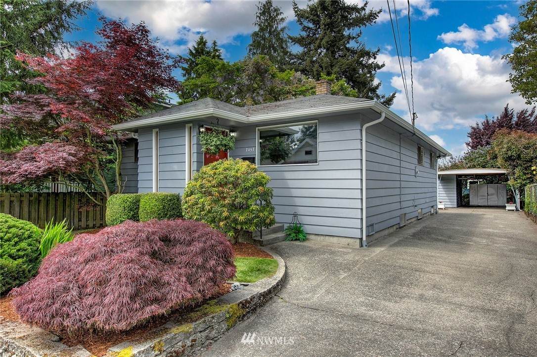7057 25th Avenue - Photo 1
