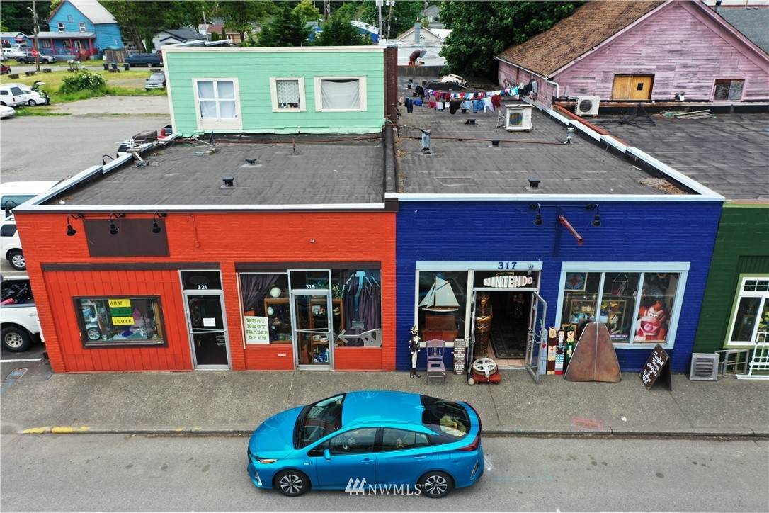 317 First Street - Photo 1