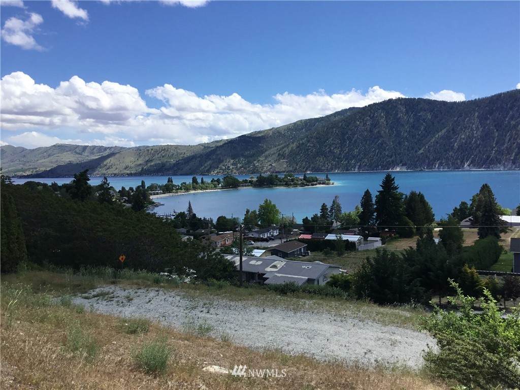 410 Lakeshore Dr. - Photo 1