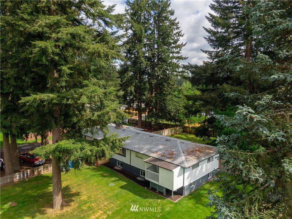 21212 119th Street - Photo 1