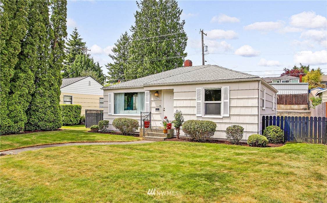 4027 51st Avenue - Photo 1
