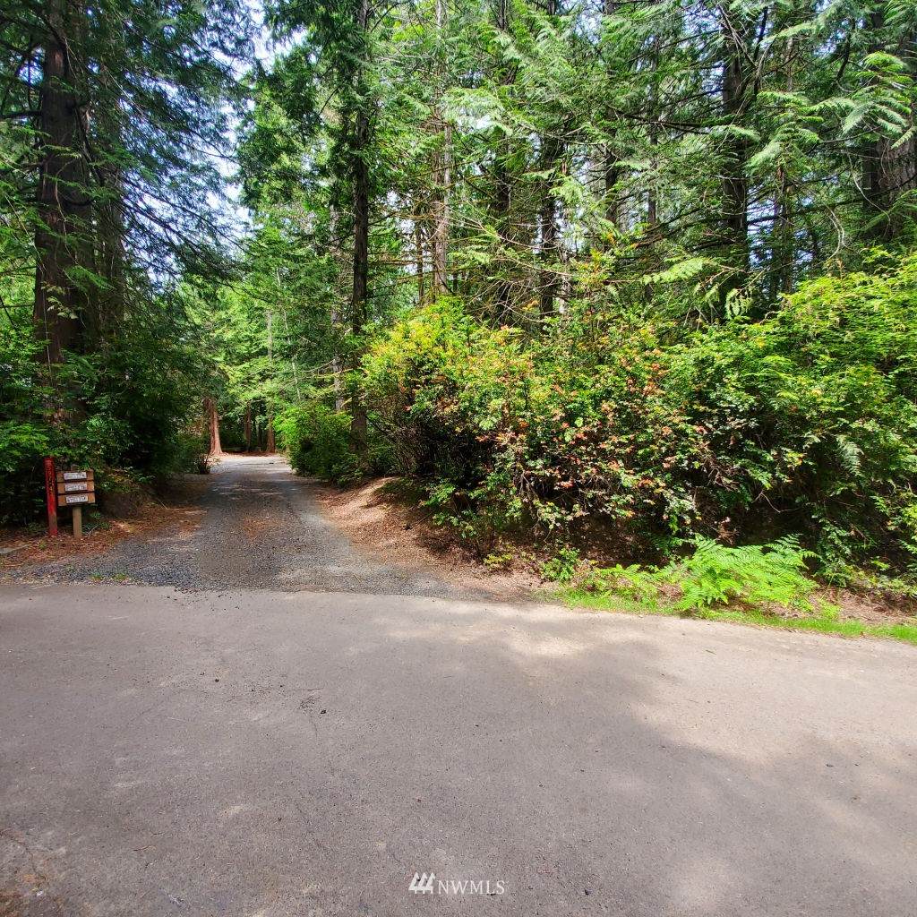 644 Pitcairn Place - Photo 1