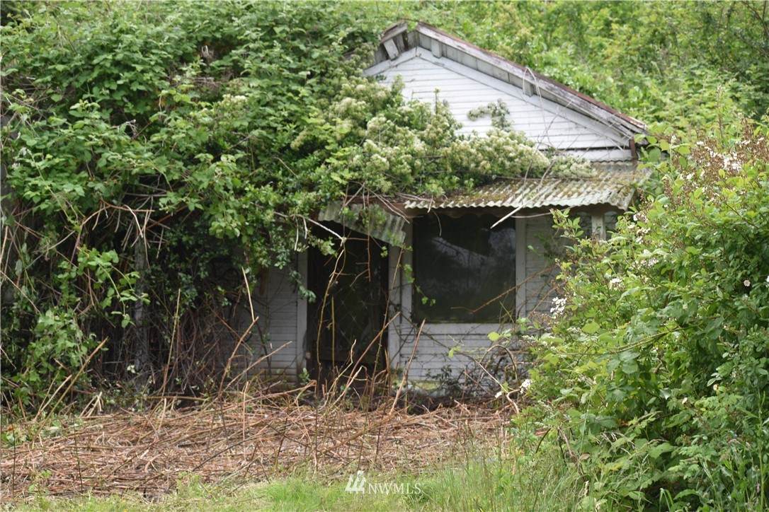 4664 Wharf Street - Photo 1