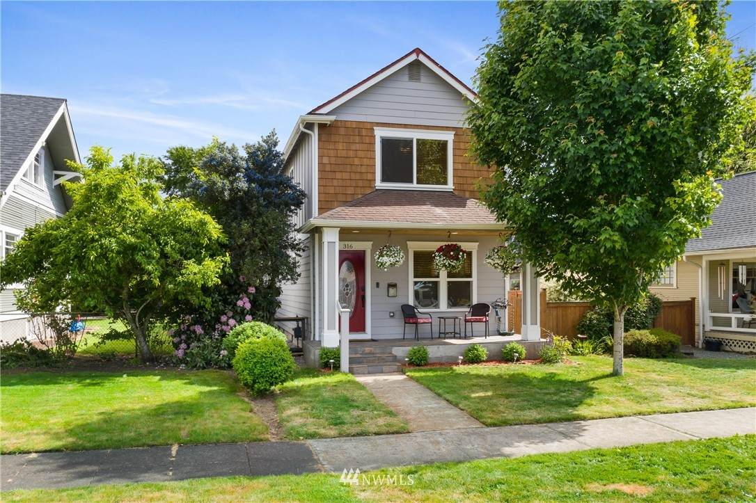 316 7th Avenue - Photo 1