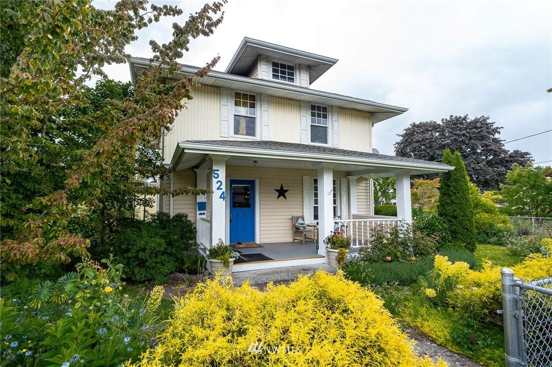 524 King Street - Photo 1
