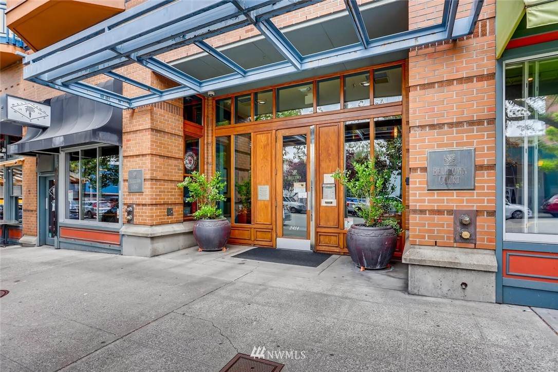 2414 1st Avenue - Photo 1