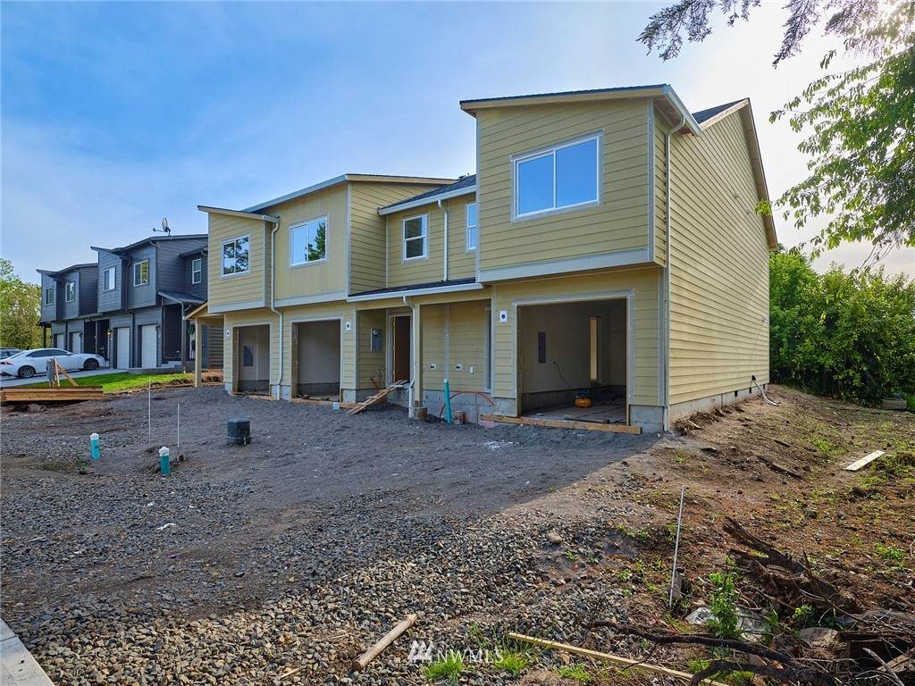 359 10th Street - Photo 1