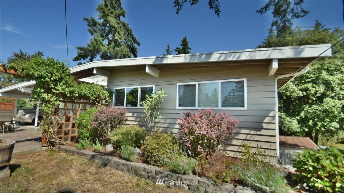 15904 Main Street - Photo 1