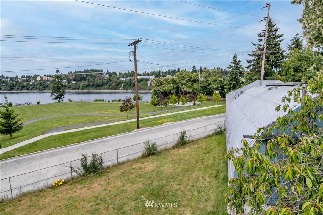 301 13th Street - Photo 1